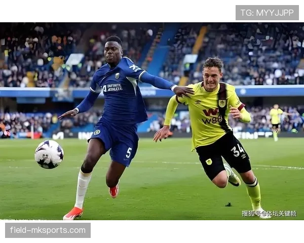 巴尔韦德转会英超传闻再起，多家豪门争抢状态回暖的中场新星