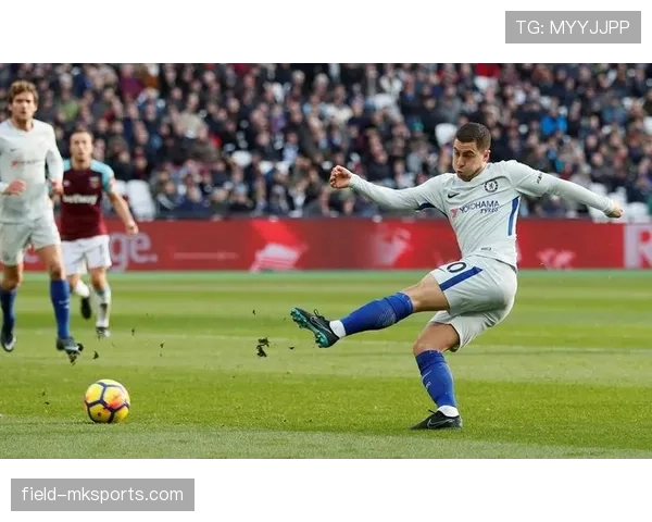 切尔西防线磨合问题显现，对赛季稳定性形成制约，后续表现面临考验